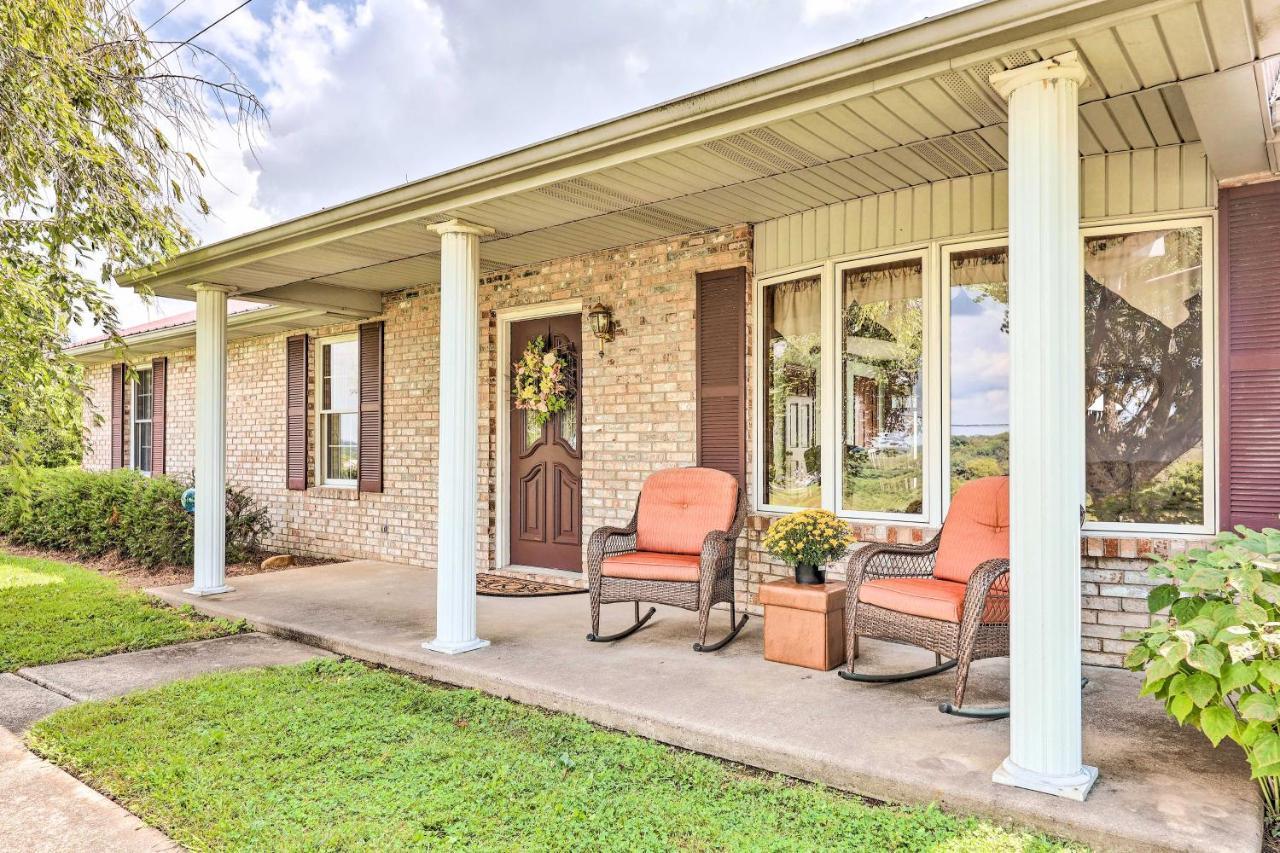 Villa Charming Williamstown Retreat With Private Yard Exterior foto